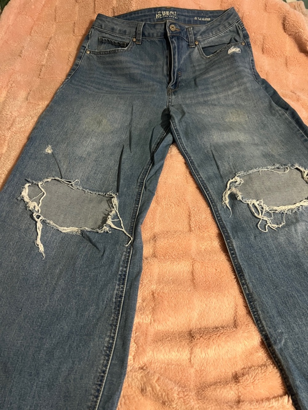 Rewash Distressed Boyfriend Jeans in Medium Blue
